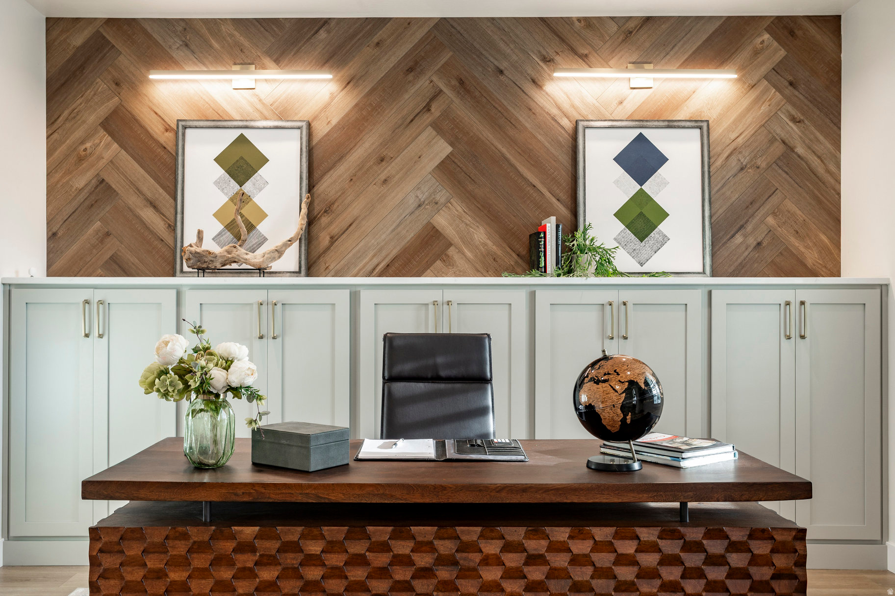 CHESTNUT FARMS - Residential