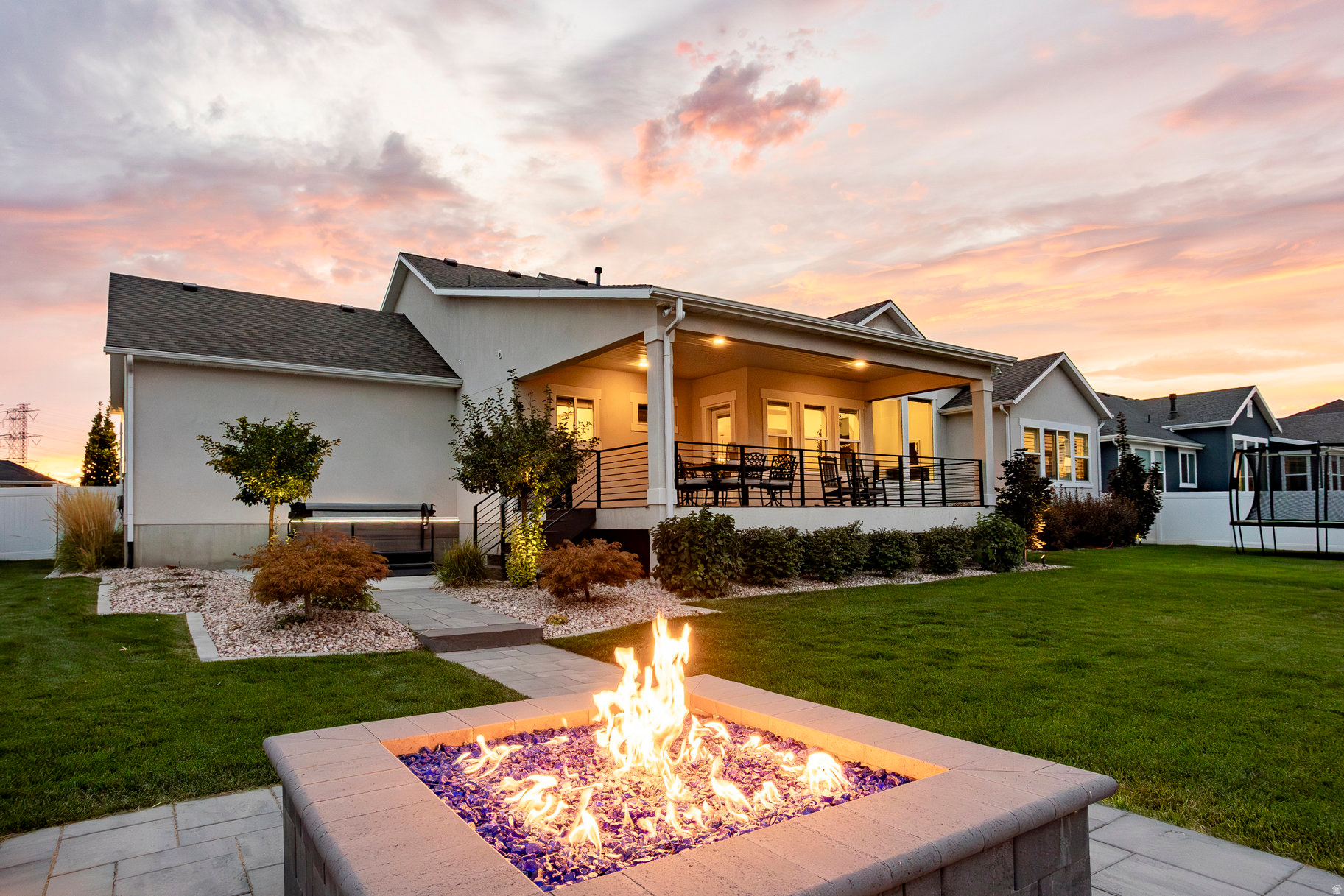 CHESTNUT FARMS - Residential