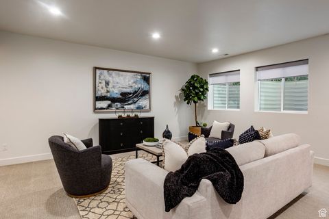 Tiny photo for 575 S 1450 W, Farmington, UT 84025 (MLS # 2107303)