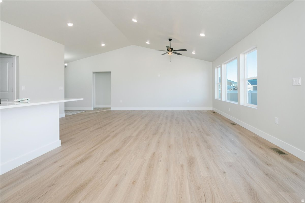 SADDLE CROSSING SUB - Residential