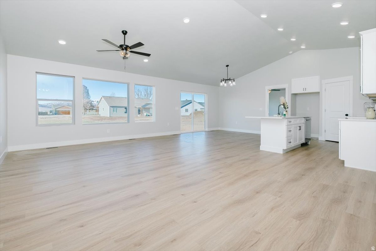 SADDLE CROSSING SUB - Residential