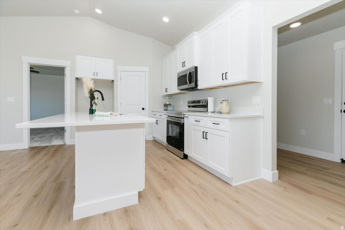 SADDLE CROSSING SUB - Residential