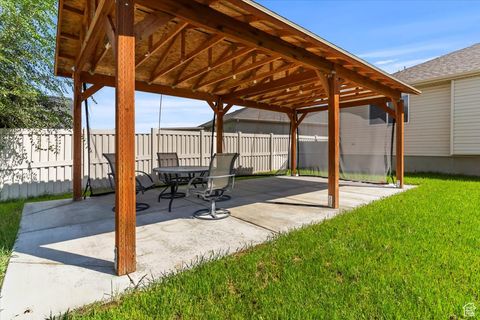 Tiny photo for 5619 S 4525 W, Hooper, UT 84315 (MLS # 2099004)