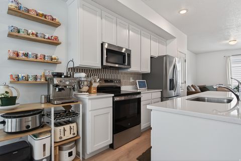 Tiny photo for 1146 S REDWOOD UNIT F604 RD, Salt Lake City, UT 84104 (MLS # 2142420)