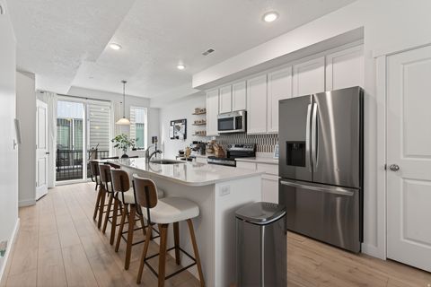 Tiny photo for 1146 S REDWOOD UNIT F604 RD, Salt Lake City, UT 84104 (MLS # 2142420)