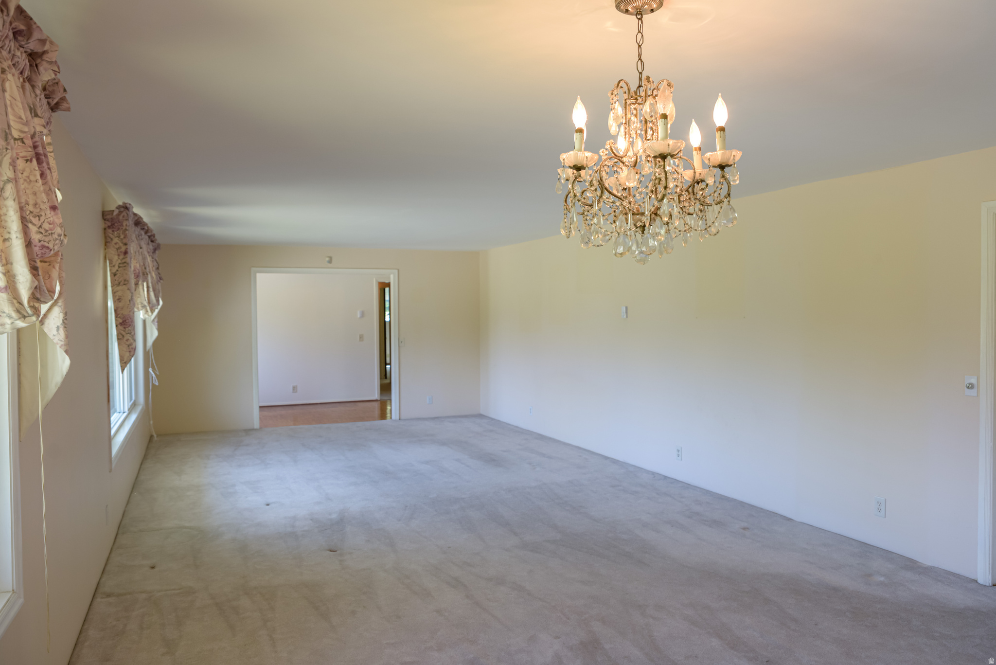 SOMERVILLE ESTATES - Residential