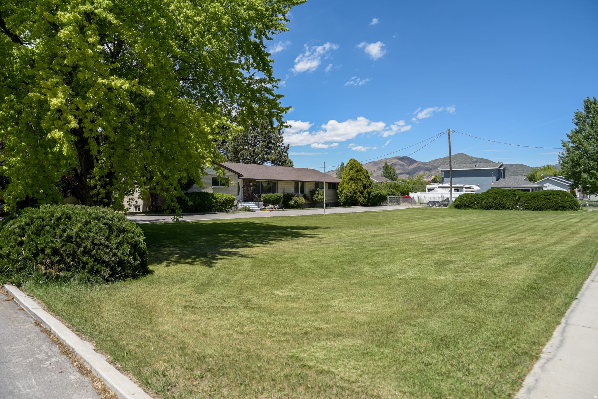 SOMERVILLE ESTATES - Residential