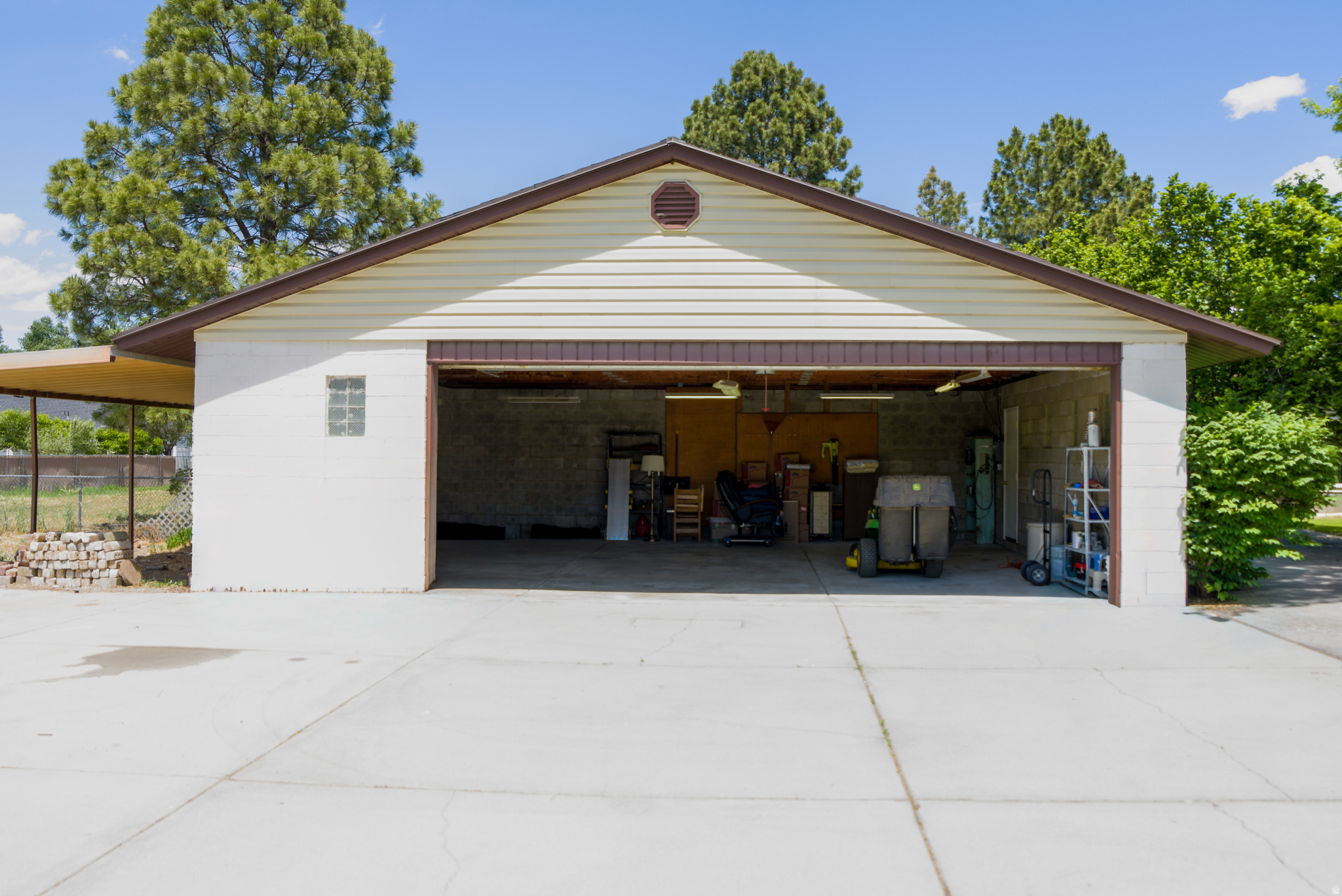 SOMERVILLE ESTATES - Residential