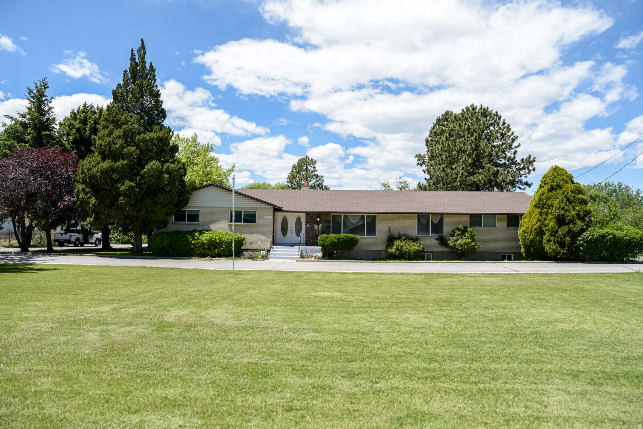 SOMERVILLE ESTATES - Residential