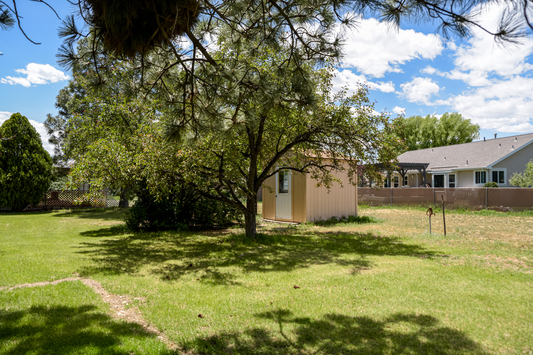 SOMERVILLE ESTATES - Residential