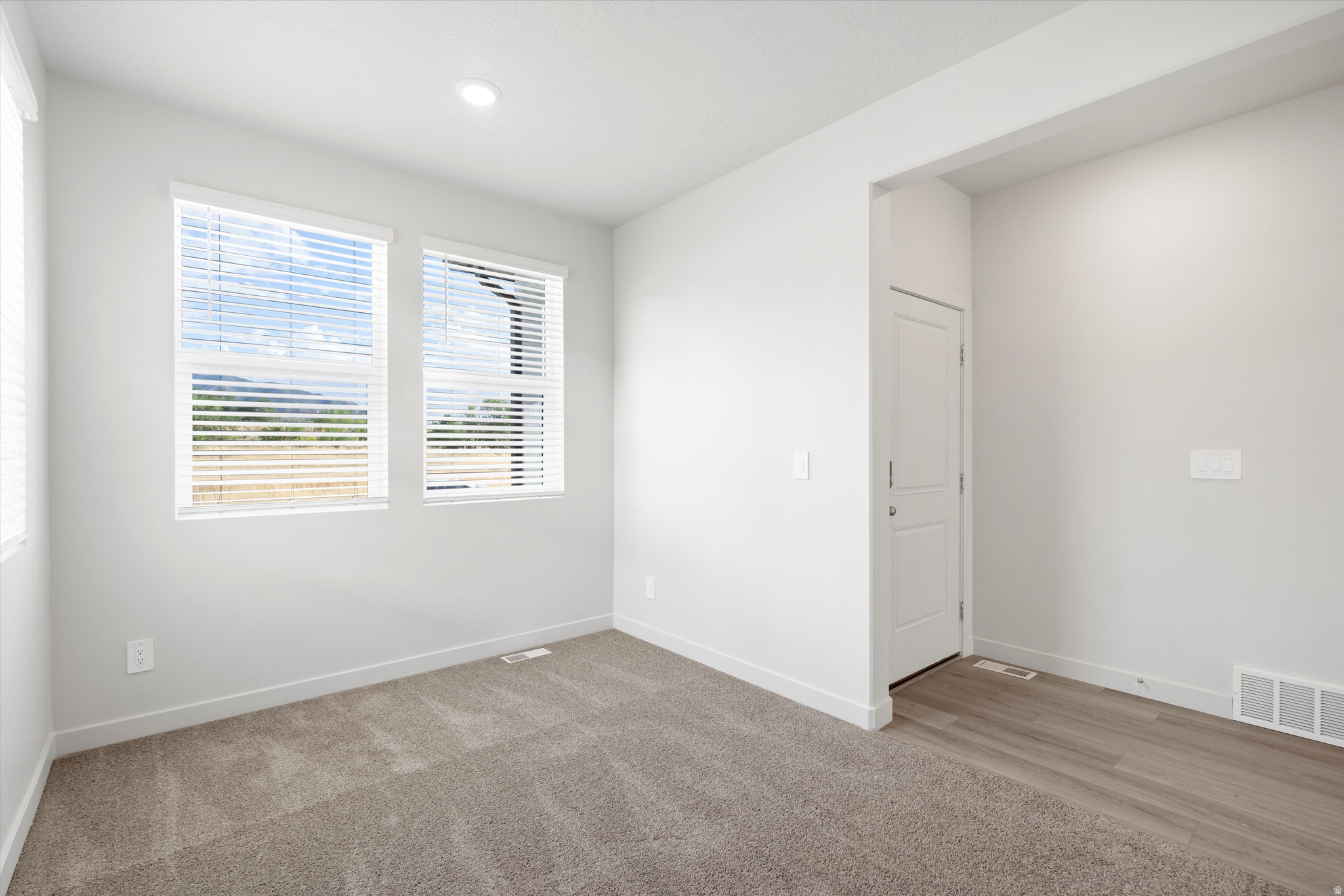 VISTA MEADOWS - Residential