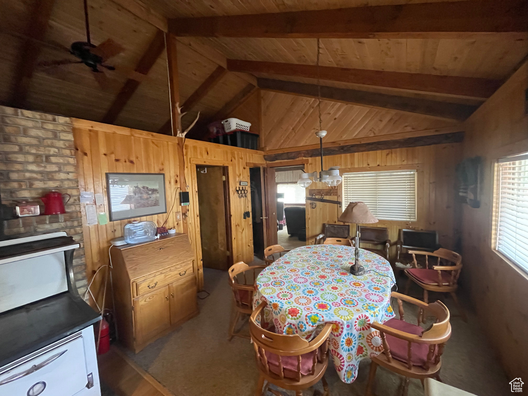 6395 N Mountair Pkwy, Orangeville, Utah image 16