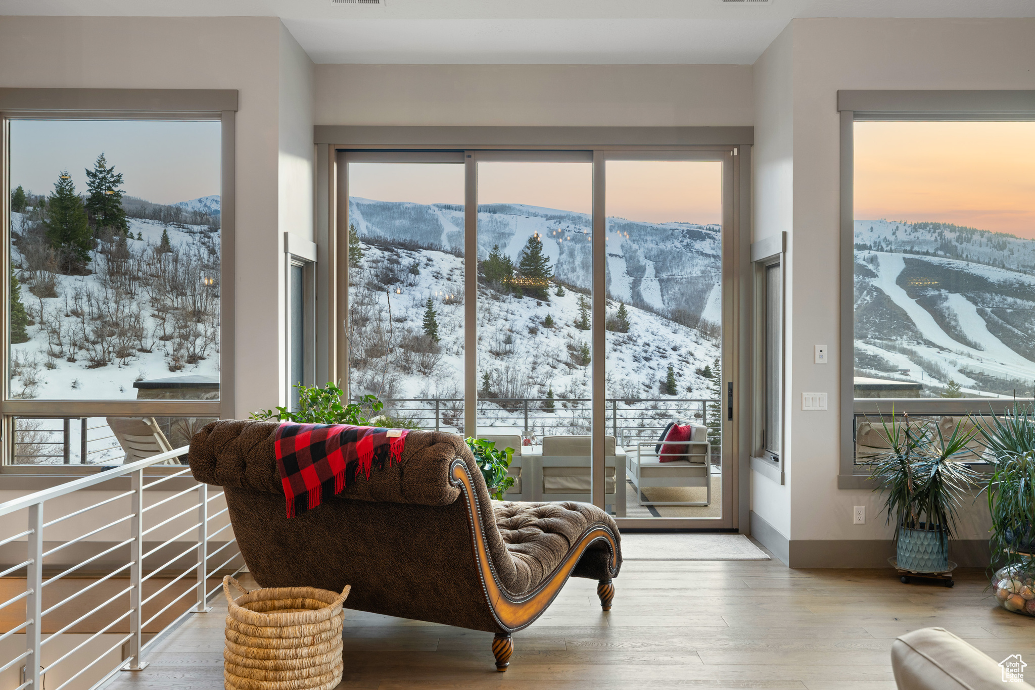 APRIL MOUNTAIN SUBDIVISION - Residential