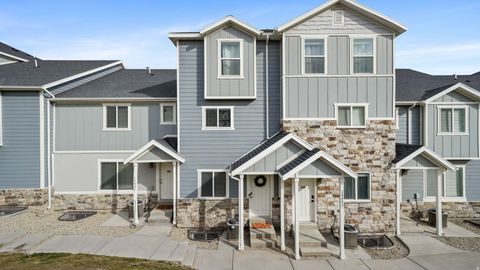 Photo of 14436 S FERNDALE WAY, Herriman, UT 84096 (MLS # 2132922)