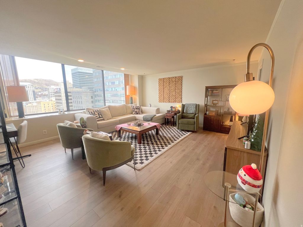 Photo of 48 W 300 S #2106 N, Salt Lake City, UT 84101 (MLS # 2126561)