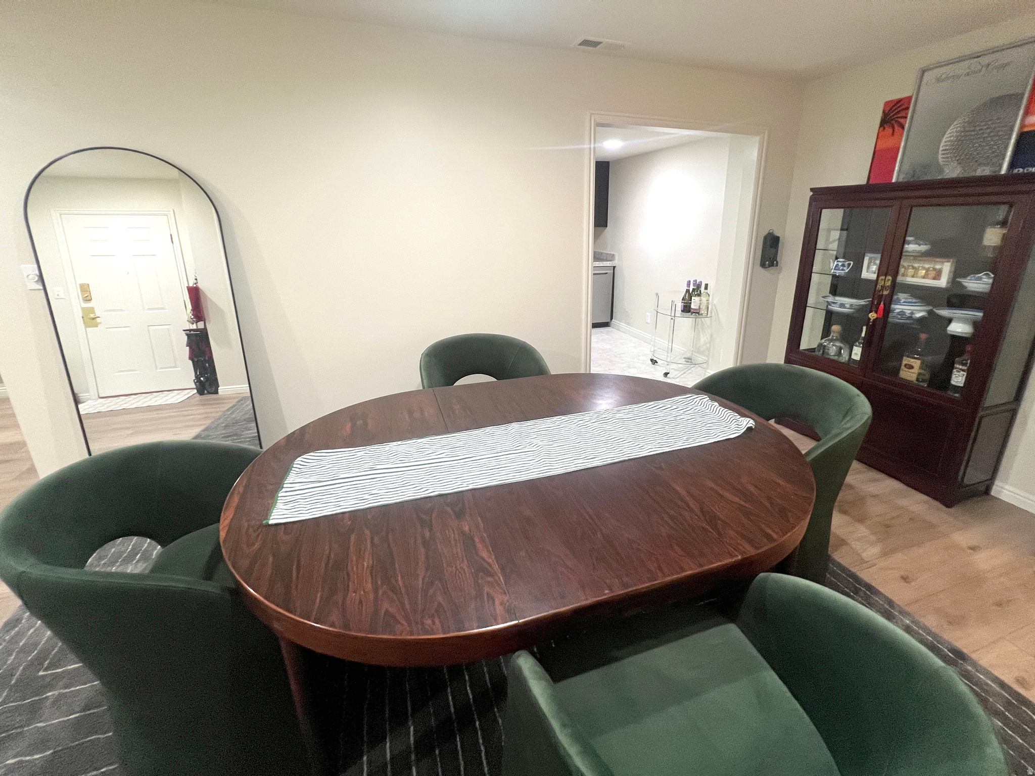 AMERICAN TOWERS CONDM - Residential