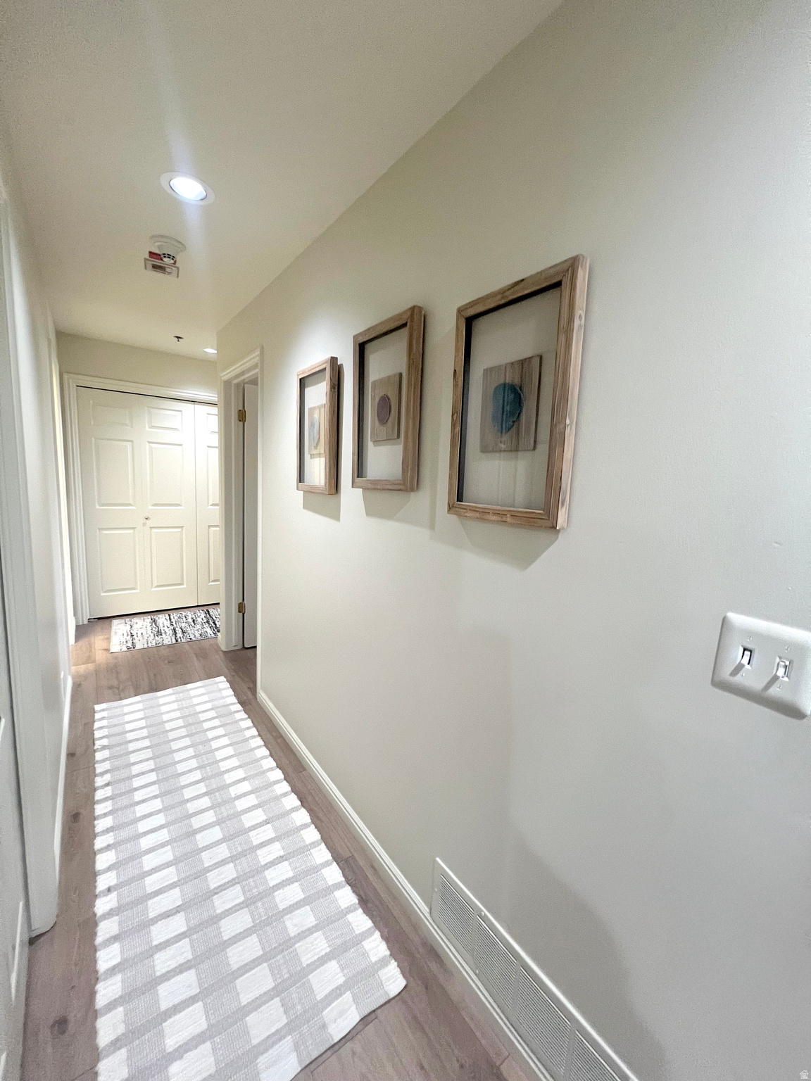 AMERICAN TOWERS CONDM - Residential