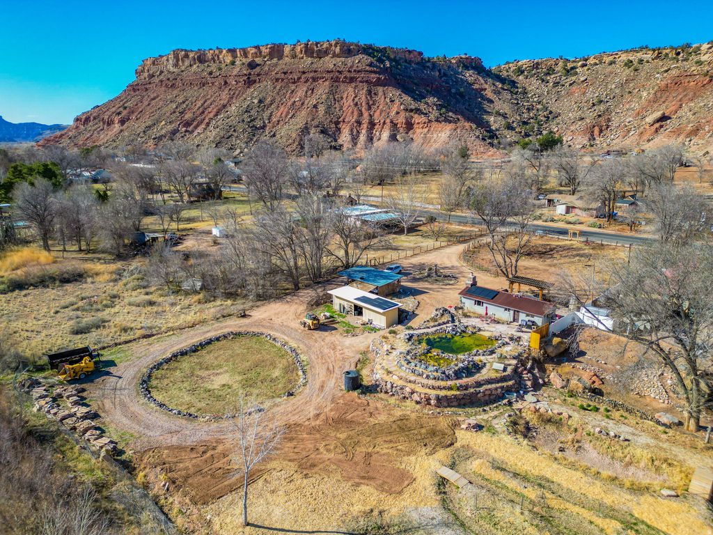 Photo of 57 W MAIN ST S, Rockville, UT 84763 (MLS # 2146836)