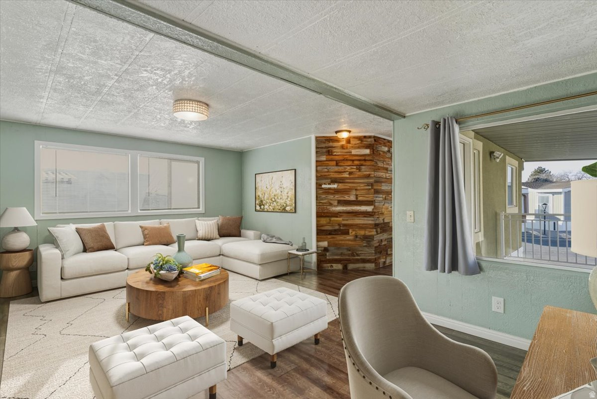 VILLAGE GREEN MOBILE HOME PARK - Residential