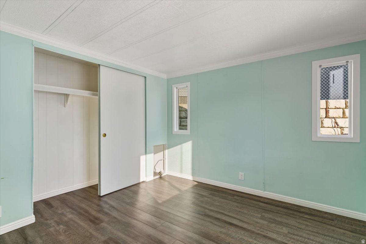 VILLAGE GREEN MOBILE HOME PARK - Residential