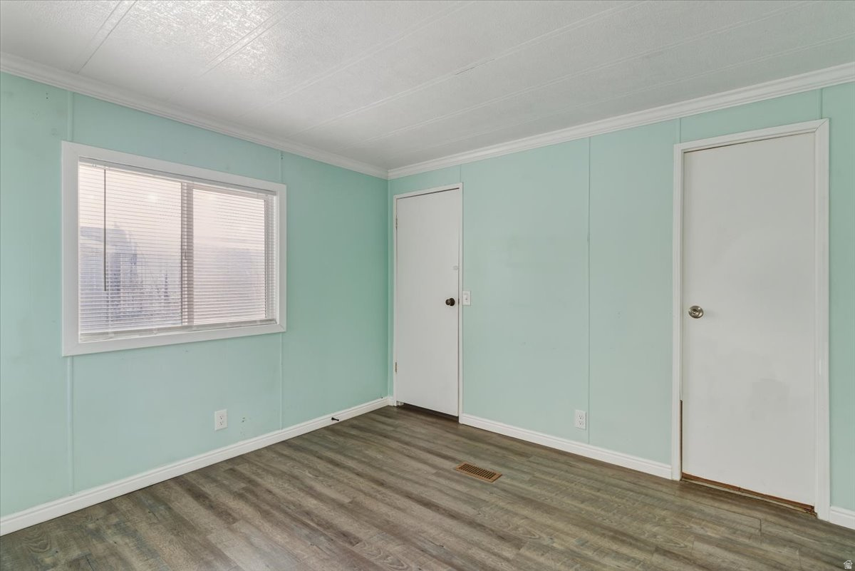 VILLAGE GREEN MOBILE HOME PARK - Residential