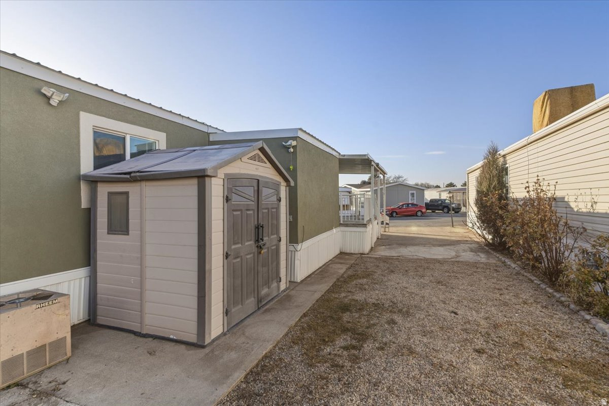 VILLAGE GREEN MOBILE HOME PARK - Residential