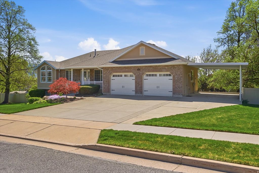 Photo of 645 W 3750 N, Pleasant View, UT 84414 (MLS # 2149956)