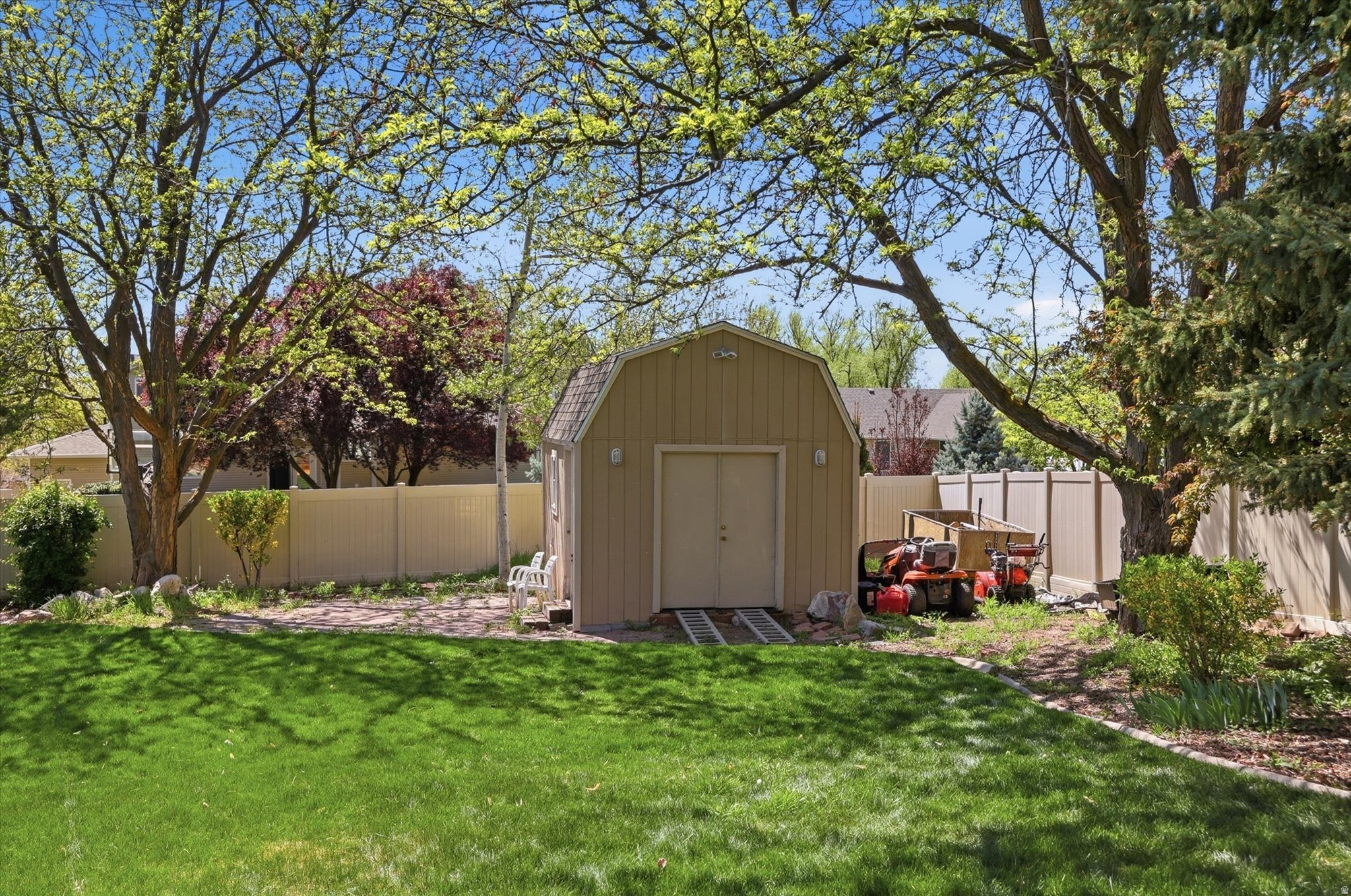 PLEASANT VIEW HEIGHTS - Residential