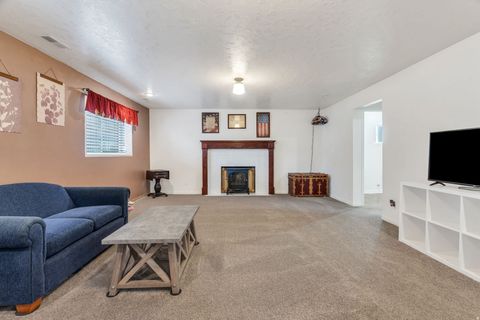 Tiny photo for 1548 E 350 S, Springville, UT 84663 (MLS # 2129309)
