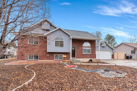 Tiny photo for 1548 E 350 S, Springville, UT 84663 (MLS # 2129309)