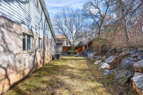 Tiny photo for 1333 E 5200 S, South Ogden, UT 84403 (MLS # 2134693)