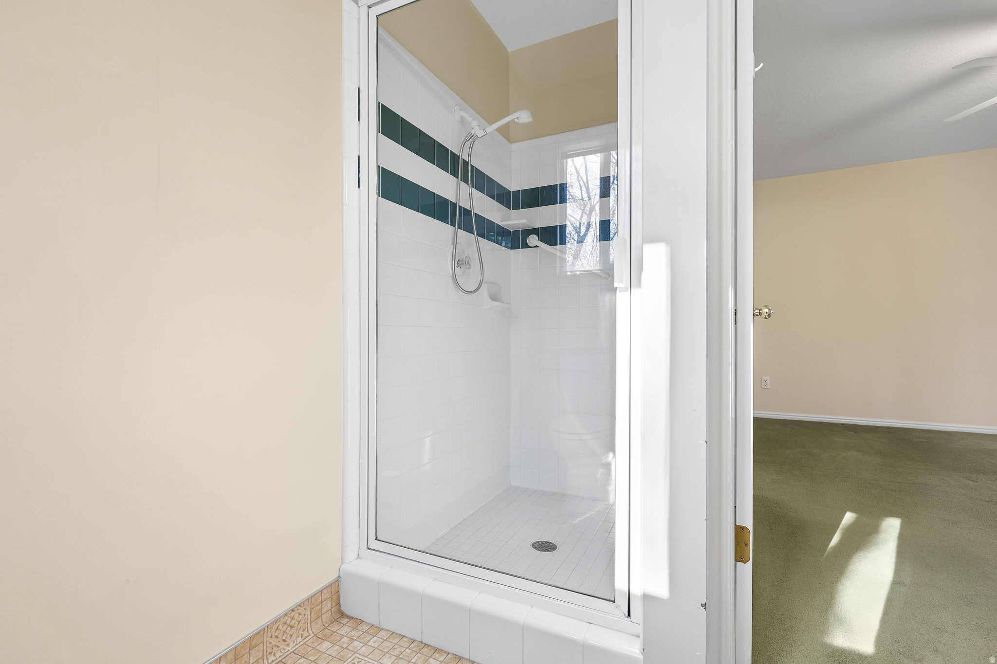 CREEKSIDE ESTATES - Residential