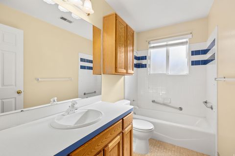 Tiny photo for 1333 E 5200 S, South Ogden, UT 84403 (MLS # 2134693)