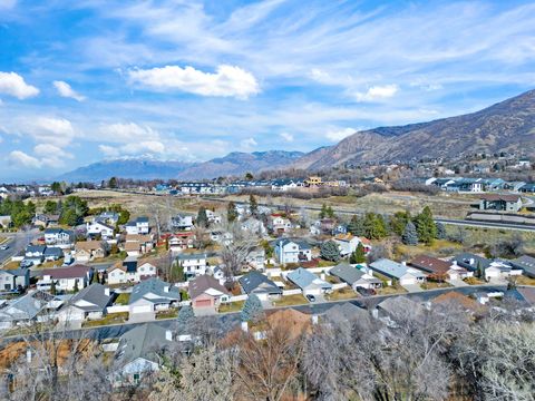 Tiny photo for 1333 E 5200 S, South Ogden, UT 84403 (MLS # 2134693)