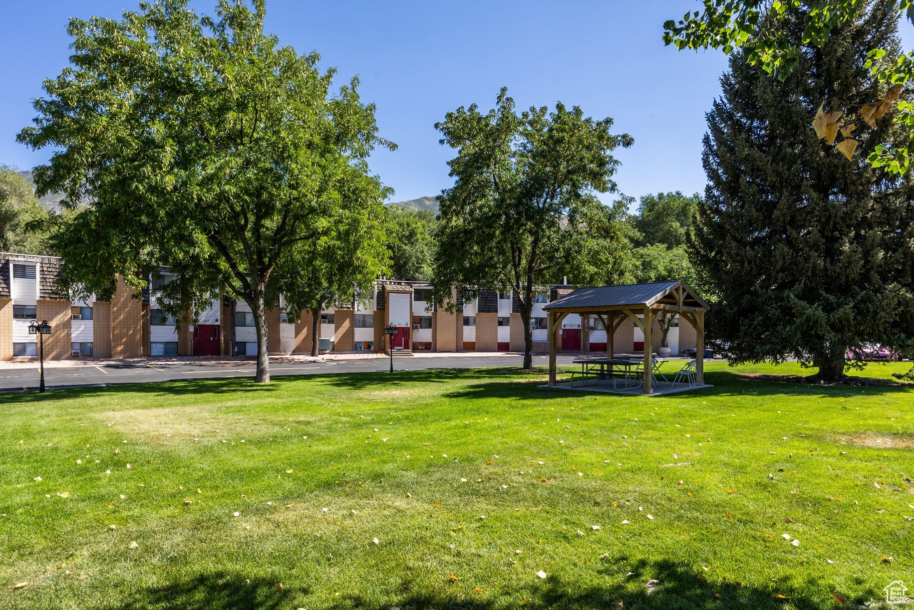 HOBBLE CREEK - Residential
