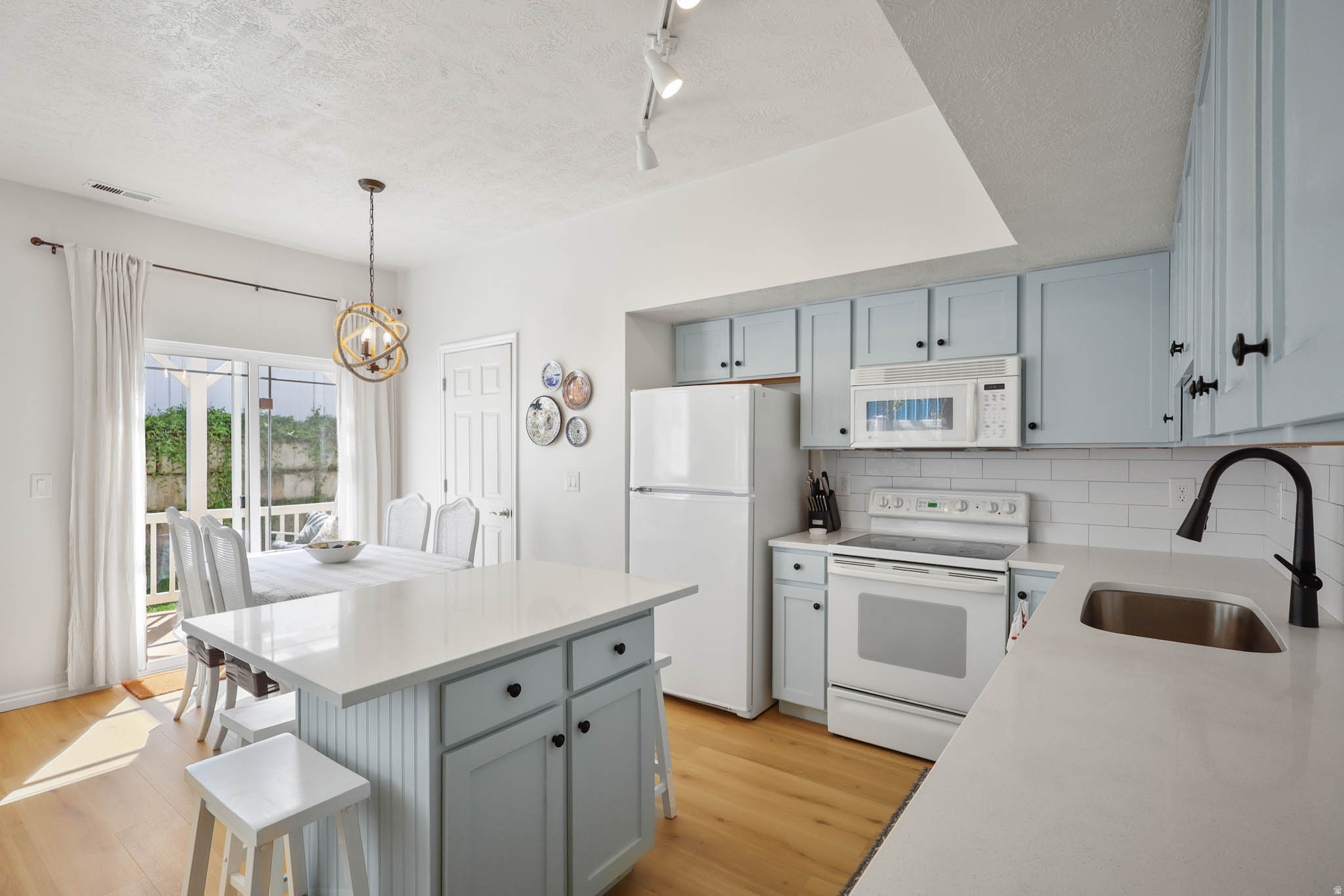 NORTHTOWNE STATION - Residential