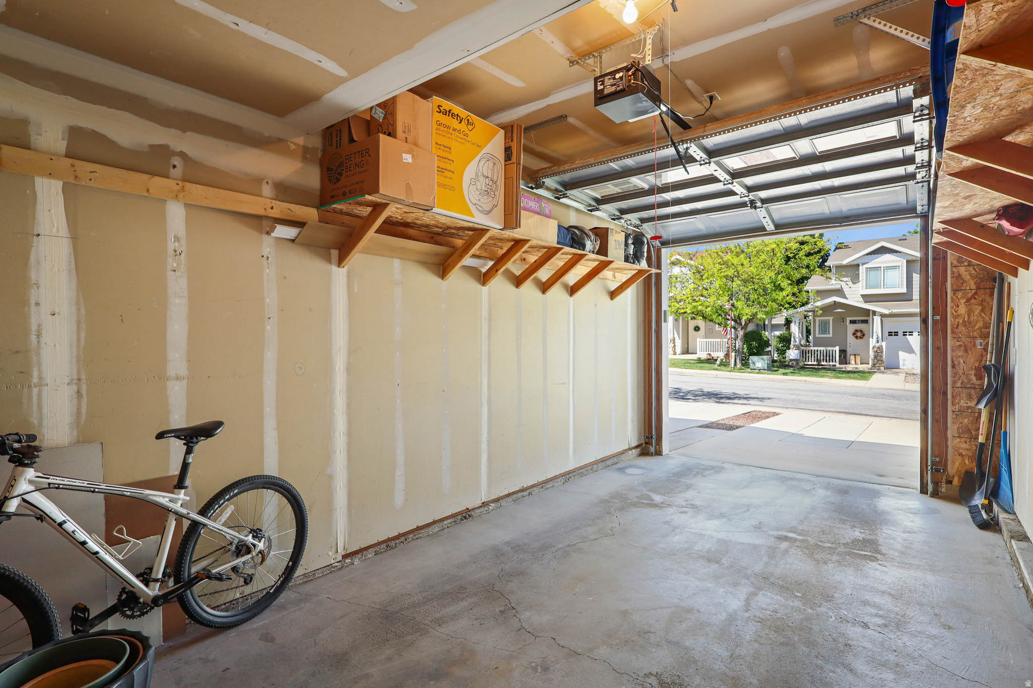NORTHTOWNE STATION - Residential