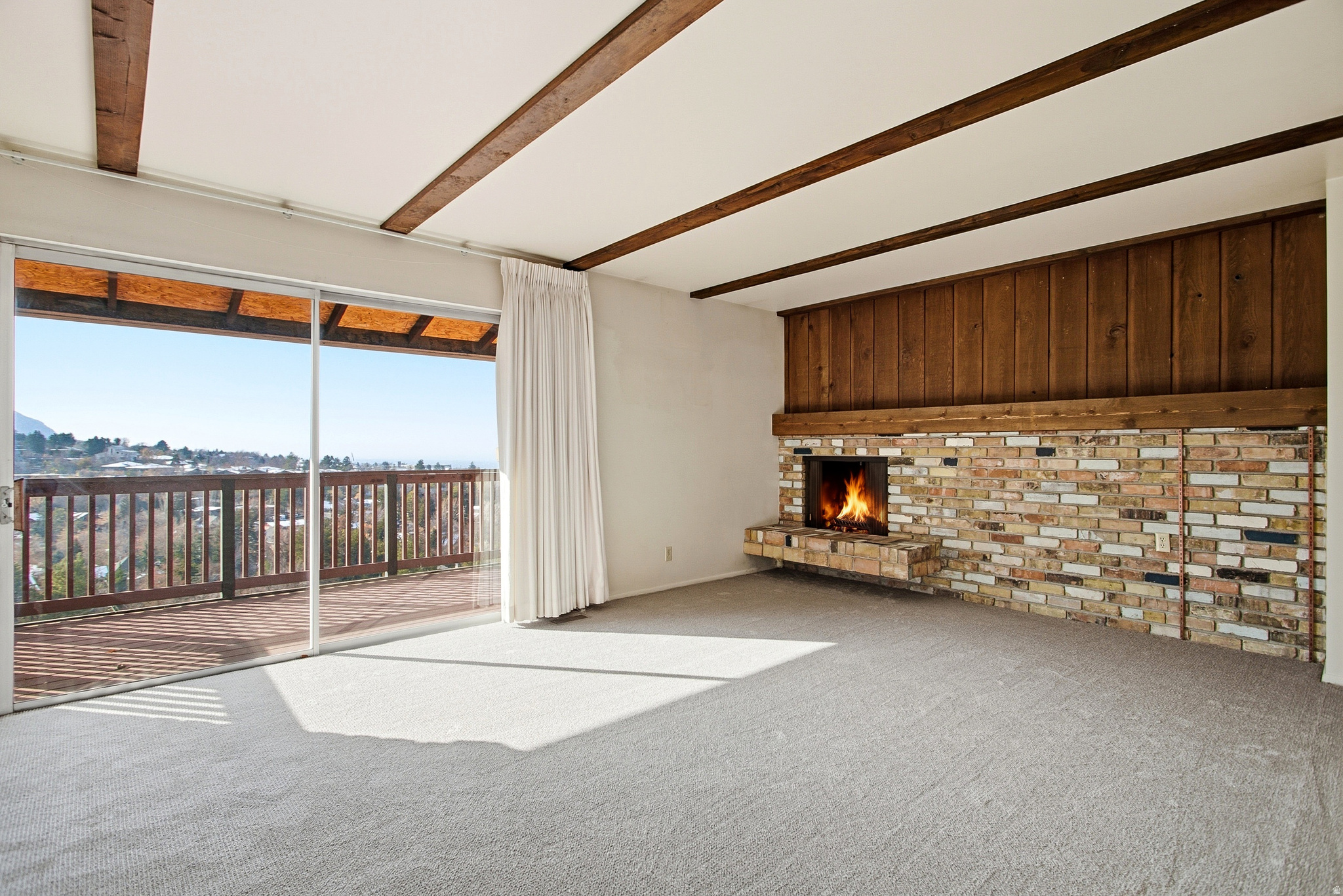 CREST VIEW MANOR - Residential