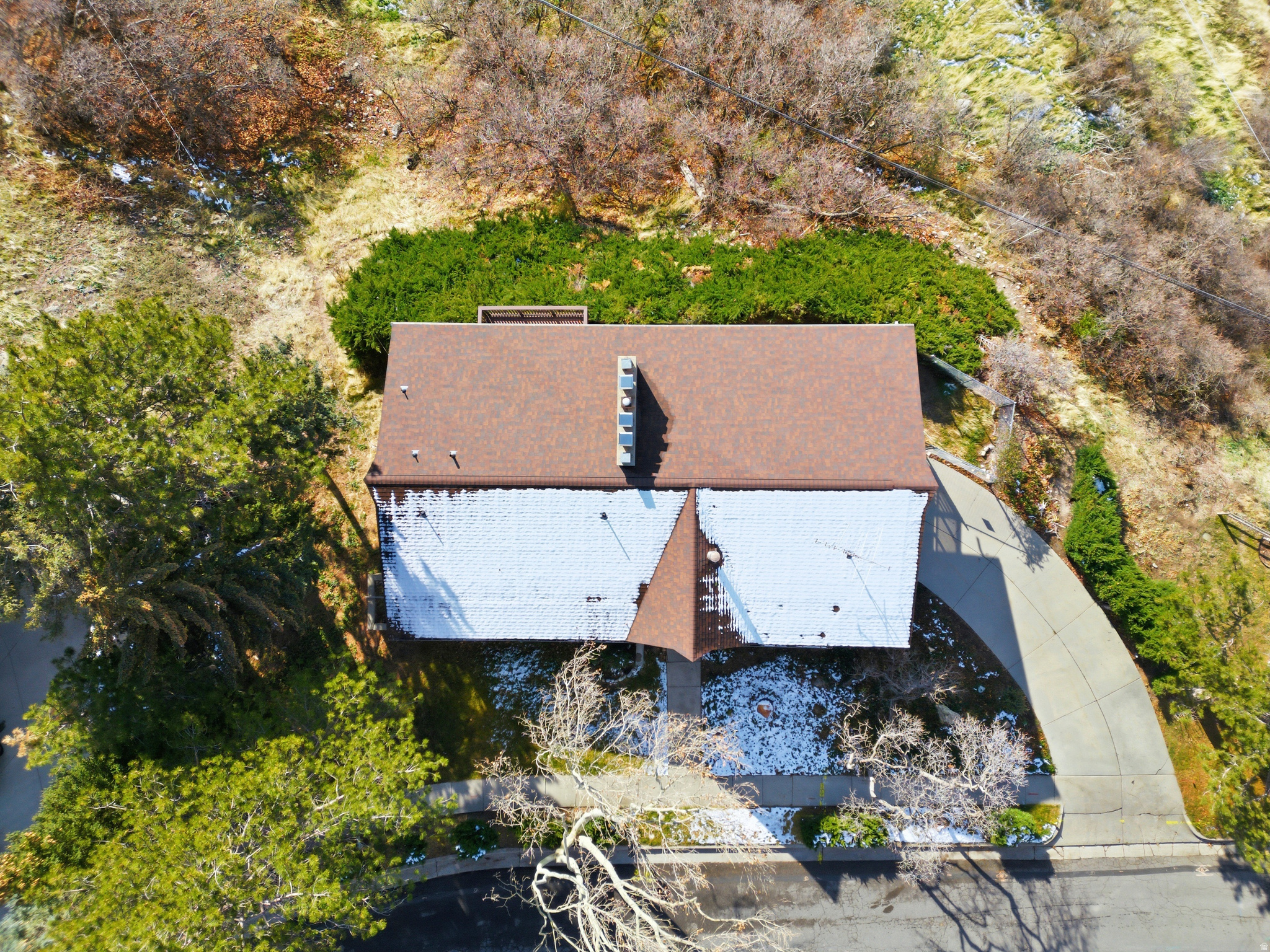 CREST VIEW MANOR - Residential