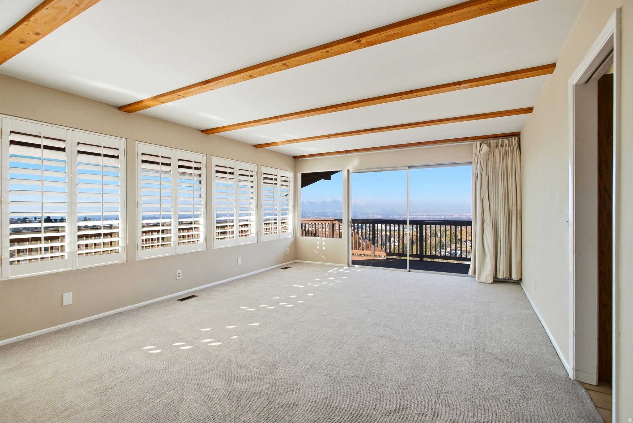 CREST VIEW MANOR - Residential