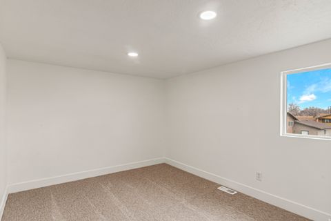 Tiny photo for 6095 S 2600 W, Roy, UT 84067 (MLS # 2139664)