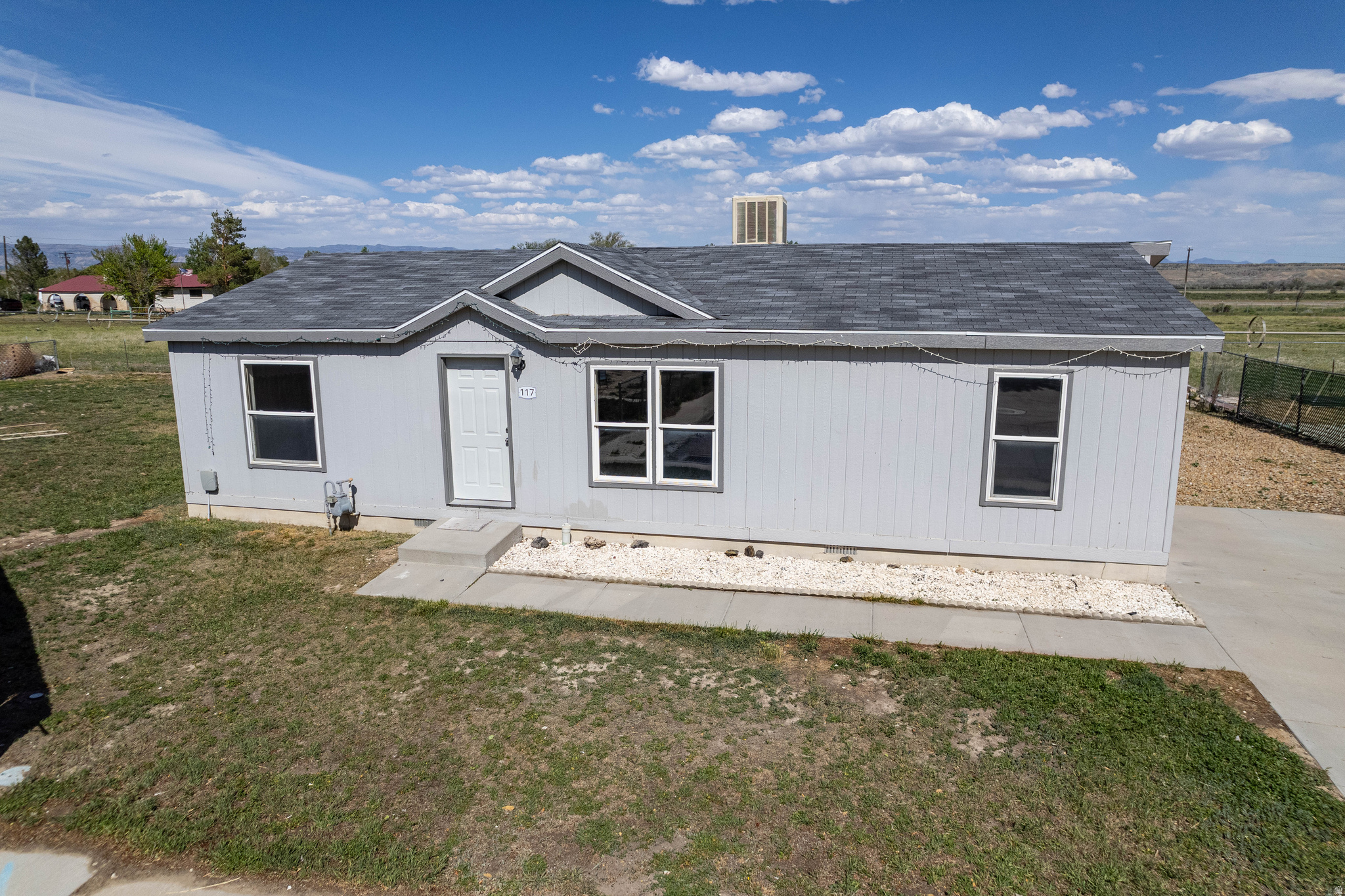 HILLVIEW VILLAGE - Residential