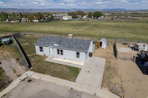 Tiny photo for 117 S MAPLE ST, Wellington, UT 84542 (MLS # 2159133)