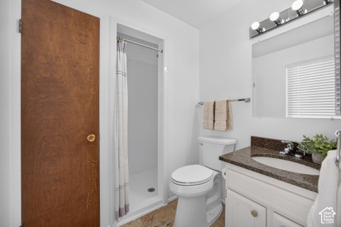 Tiny photo for 1664 E GORDON AVE E, Layton, UT 84040 (MLS # 2188889)
