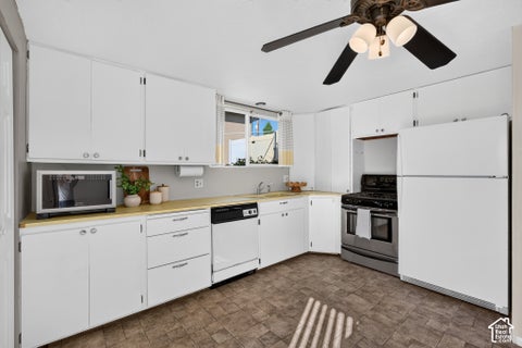 Tiny photo for 1664 E GORDON AVE E, Layton, UT 84040 (MLS # 2188889)