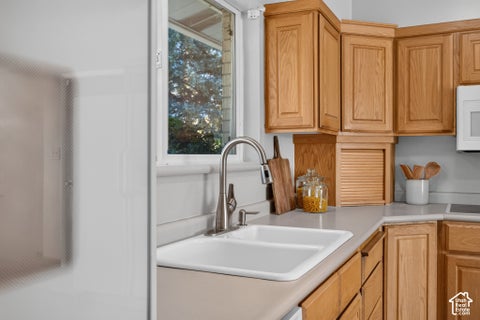 Tiny photo for 1664 E GORDON AVE E, Layton, UT 84040 (MLS # 2188889)