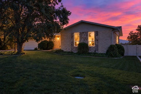 Tiny photo for 1664 E GORDON AVE E, Layton, UT 84040 (MLS # 2188889)