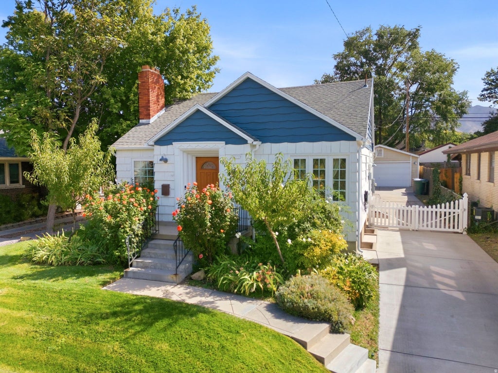 Photo of 2491 S DOUGLAS ST, Salt Lake City, UT 84106 (MLS # 2185767)