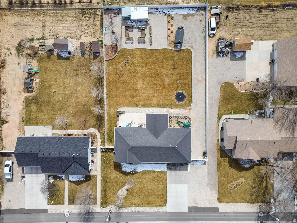 YOUNG PROPERTY - Residential