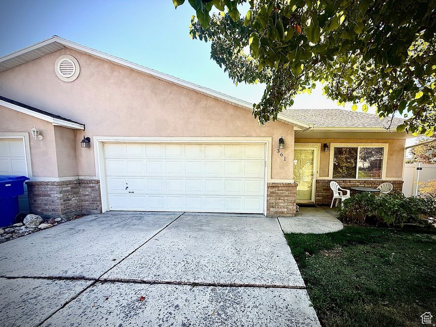 Single level living with no-step entrance! And seller is offering $10,000 toward buyer's closing costs or buying down in the interest rate! Two bedrooms and a large kitchen area. Brand new furnace and AC! Two car garage. Great backyard in a fenced area! Minutes from store, movie theaters and restaurants! Step up to a home with no steps! Square footage figures are provided as a courtesy estimate only and were obtained from the tax data form. Buyer is advised to obtain an independent measurement.